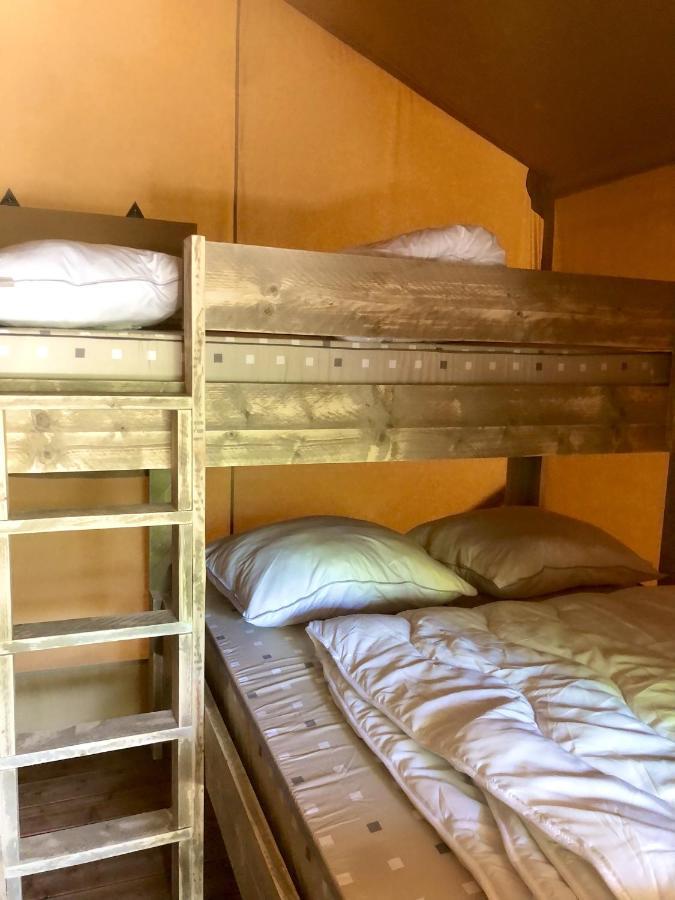 Camping Etang Des Bois Vieilles-Maisons-sur-Joudry Esterno foto