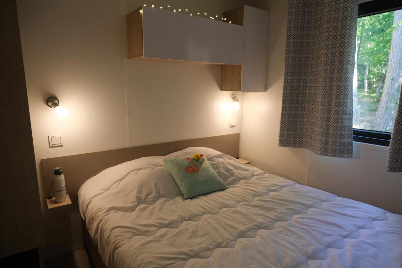 Camping Etang Des Bois Vieilles-Maisons-sur-Joudry Esterno foto