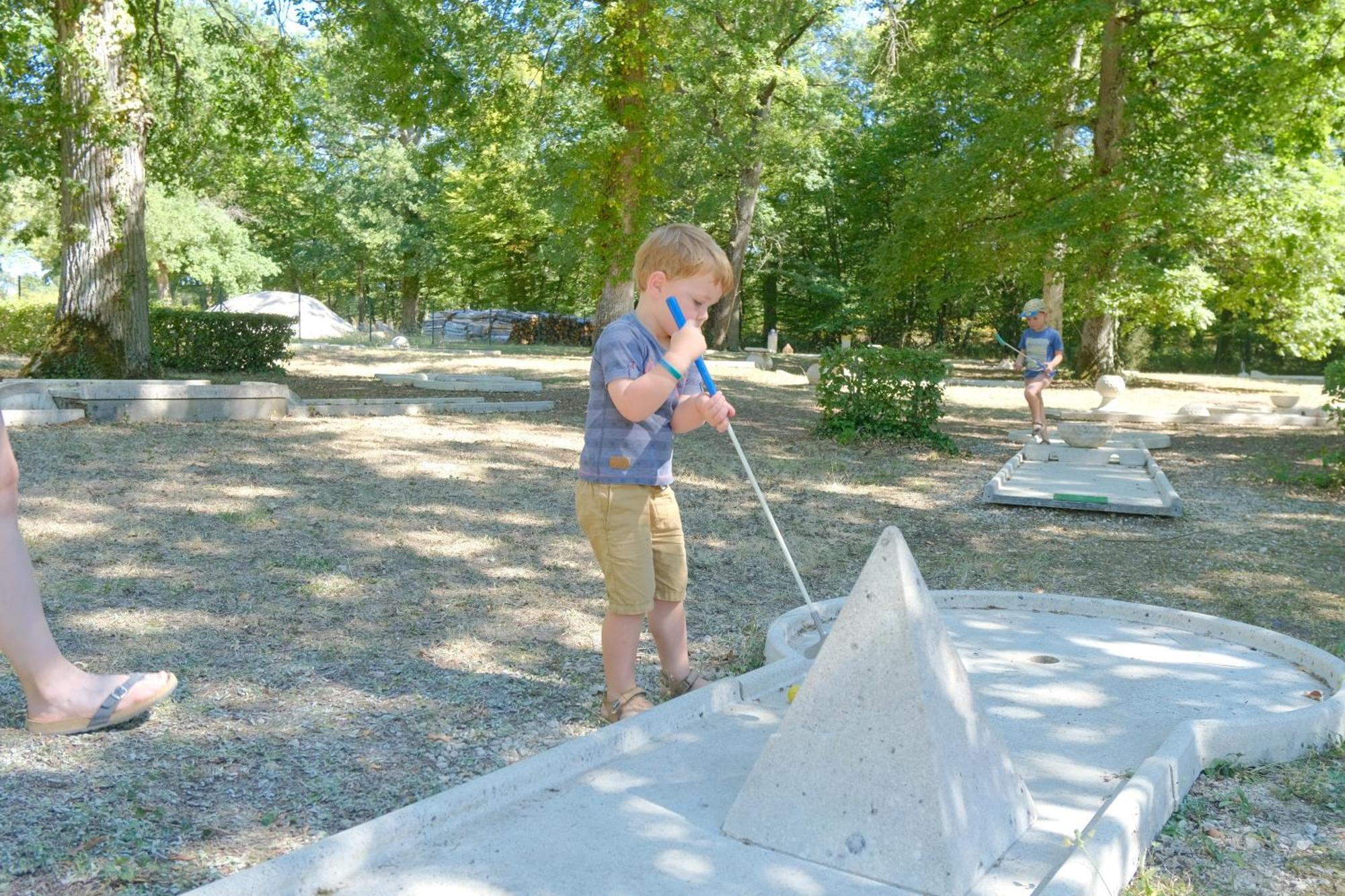 Camping Etang Des Bois Vieilles-Maisons-sur-Joudry Esterno foto