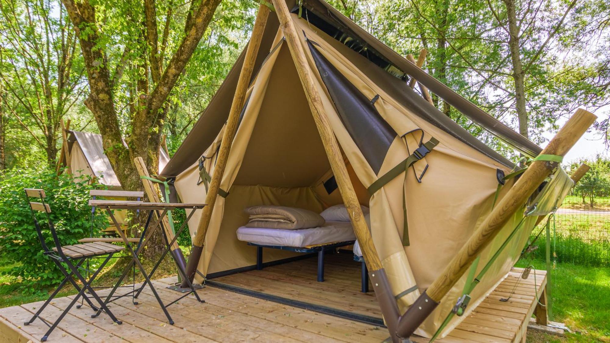 Camping Etang Des Bois Vieilles-Maisons-sur-Joudry Esterno foto